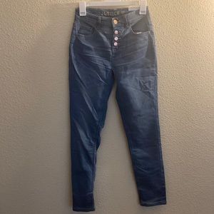 Light washed high rises jeggings. Skinny 4 button jeans